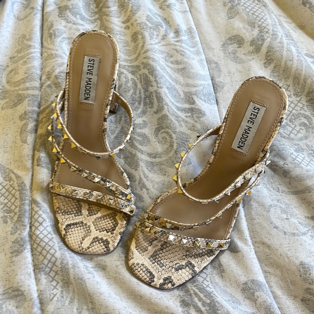 Steve Madden heeled sandals